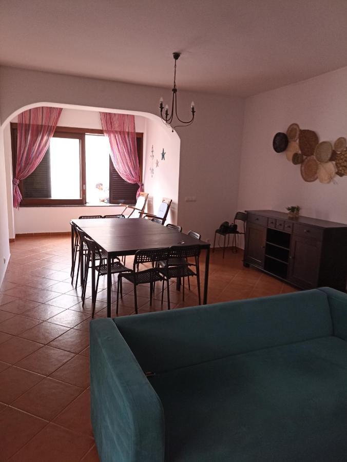 Hostel Vilarade Portimao Exterior photo
